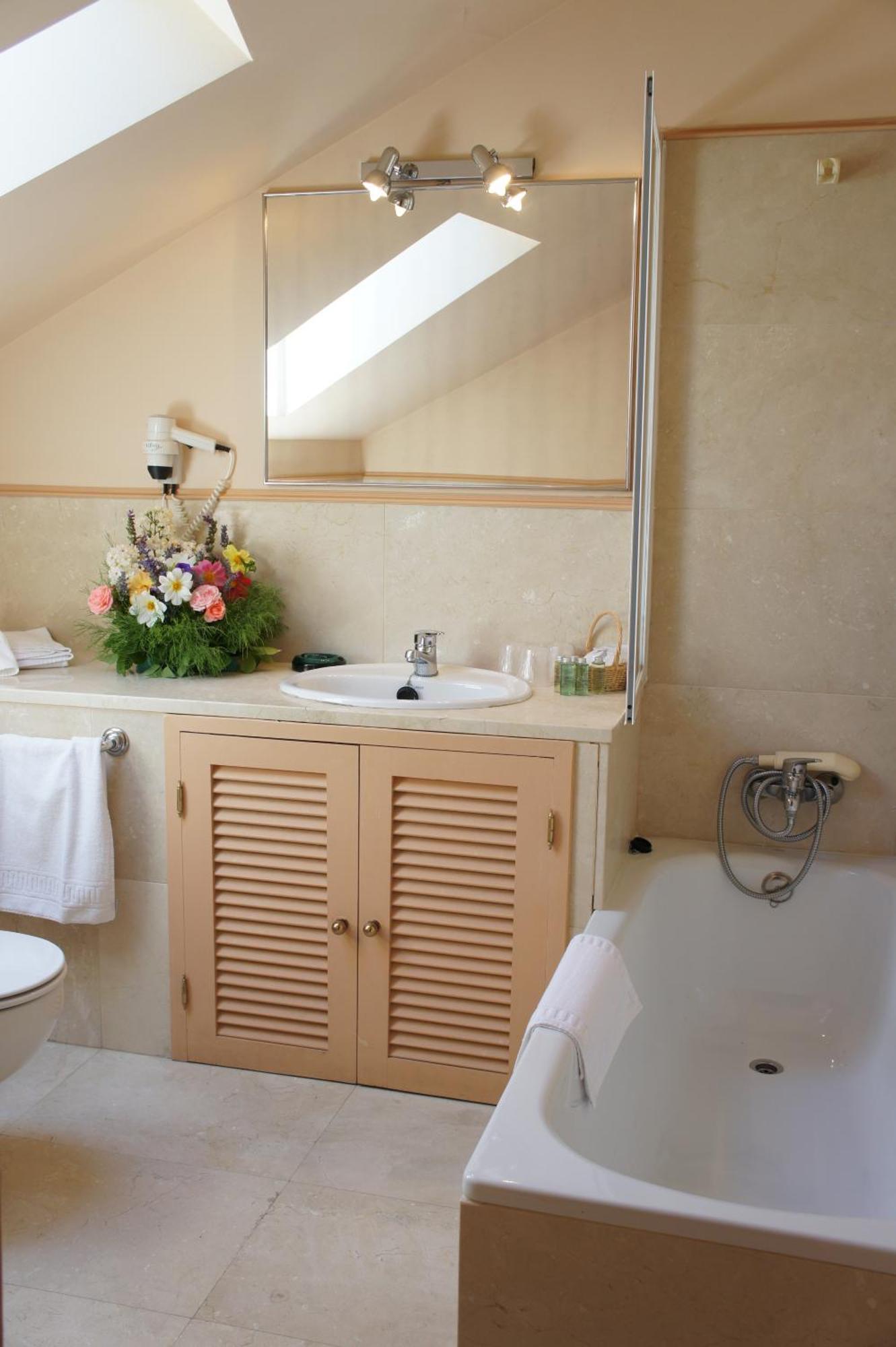 סגוביה Casavillena Apartamentos Turisticos מראה חיצוני תמונה
