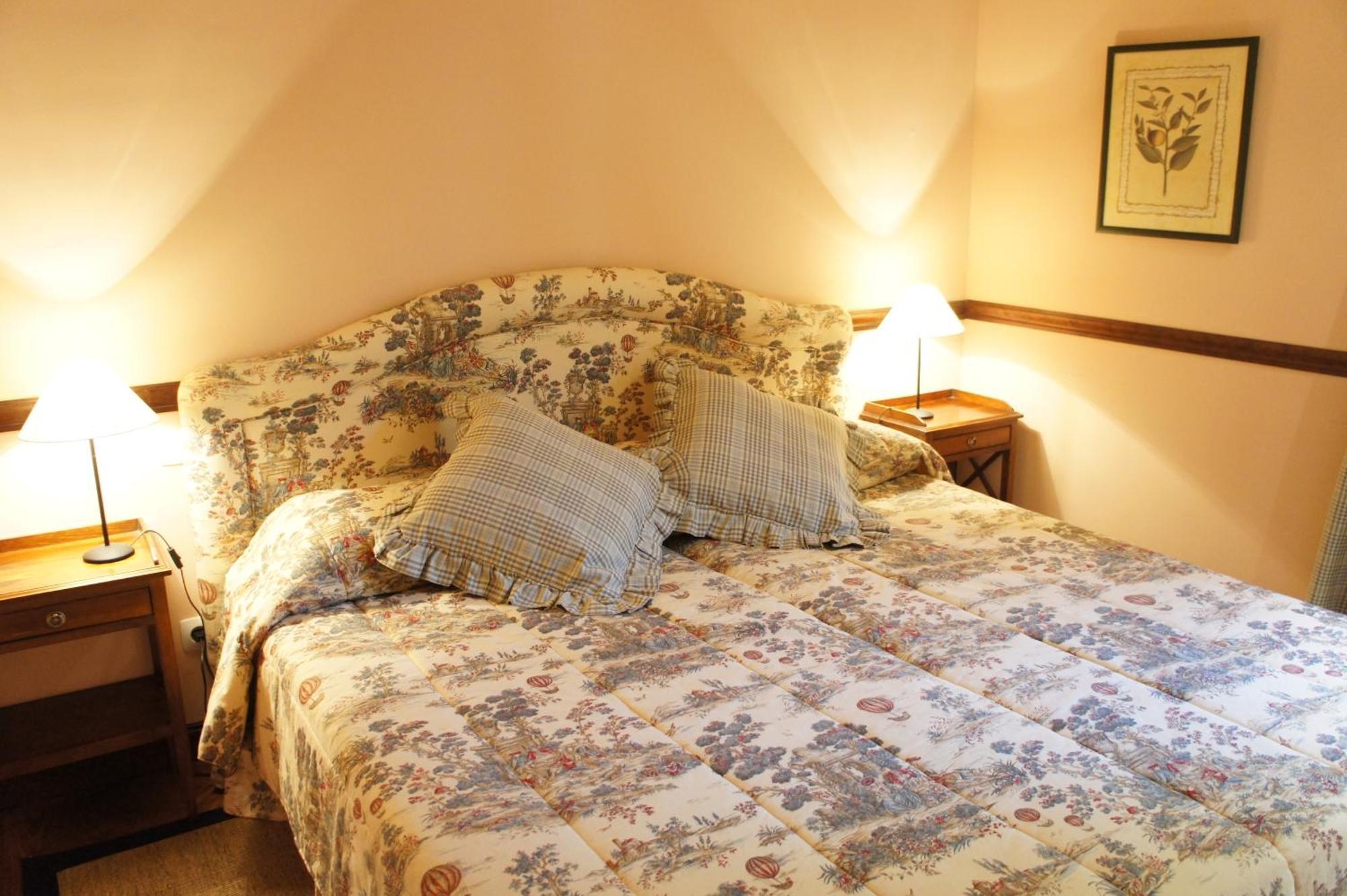 סגוביה Casavillena Apartamentos Turisticos מראה חיצוני תמונה
